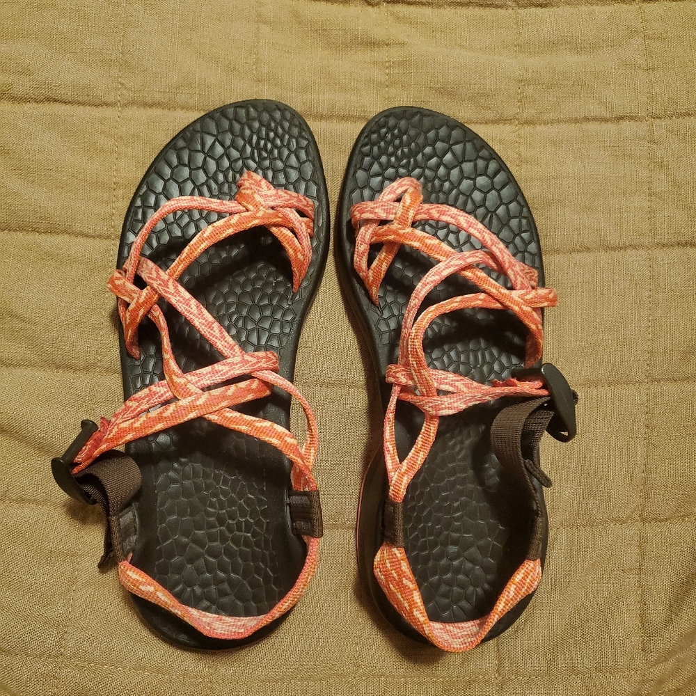 Chaco 9 Double Strap Orange Patterned. Euc - image 1